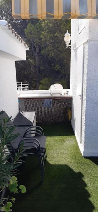 אלביר House In The Center Of Albir, 2 Min Walk From The Beach מראה חיצוני תמונה