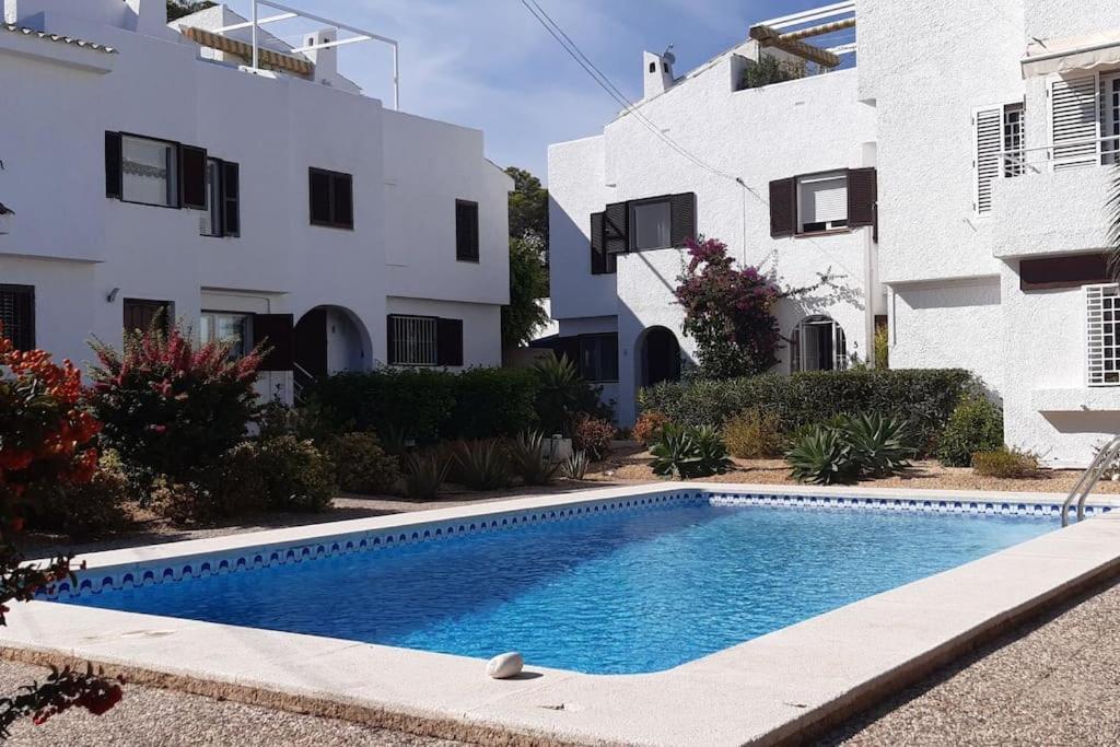 אלביר House In The Center Of Albir, 2 Min Walk From The Beach מראה חיצוני תמונה